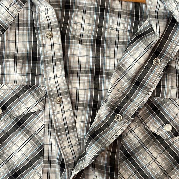 Wyoming Traders snap down western shirt.  Size XL. - Picture 5 of 7